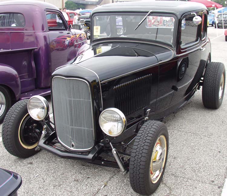 32-Ford-Hiboy-5W-Coupe-04a