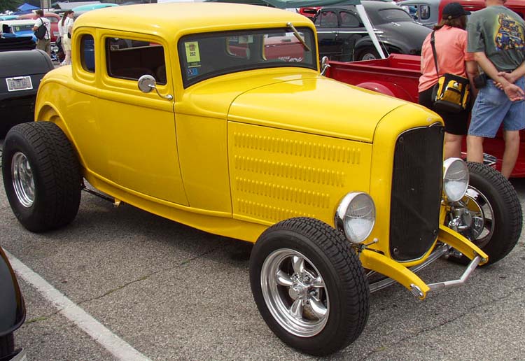 32-Ford-Hiboy-5W-Coupe-Chopped-15