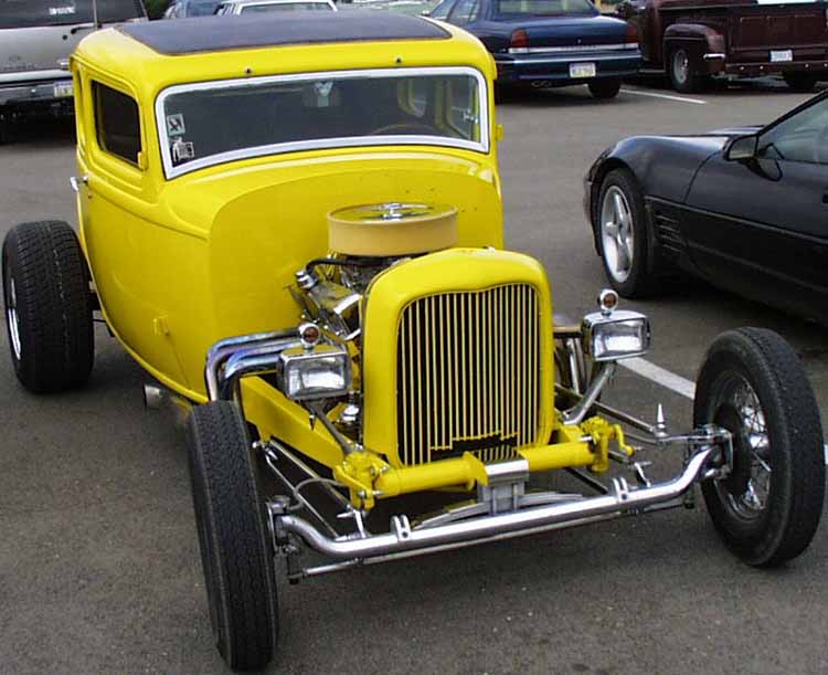 32-Ford-Hiboy-5W-Coupe-Chopped-01a